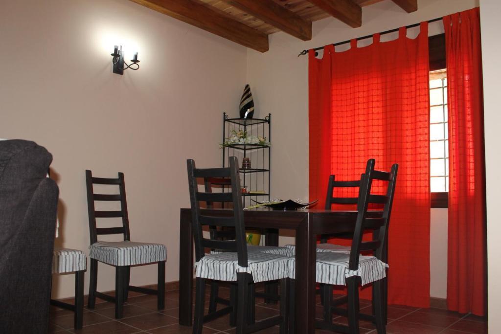 Casa El Aljibe Vila Lanaja Quarto foto